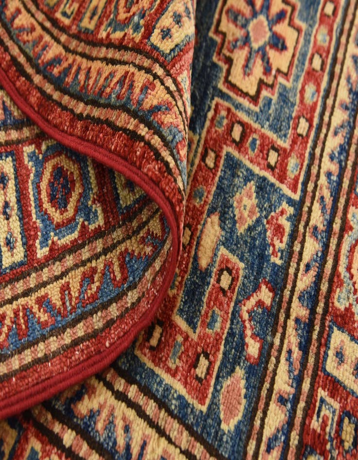 Detail image of 2' 8 x 3' 11  Hand Knotted Kazak Oriental Rug