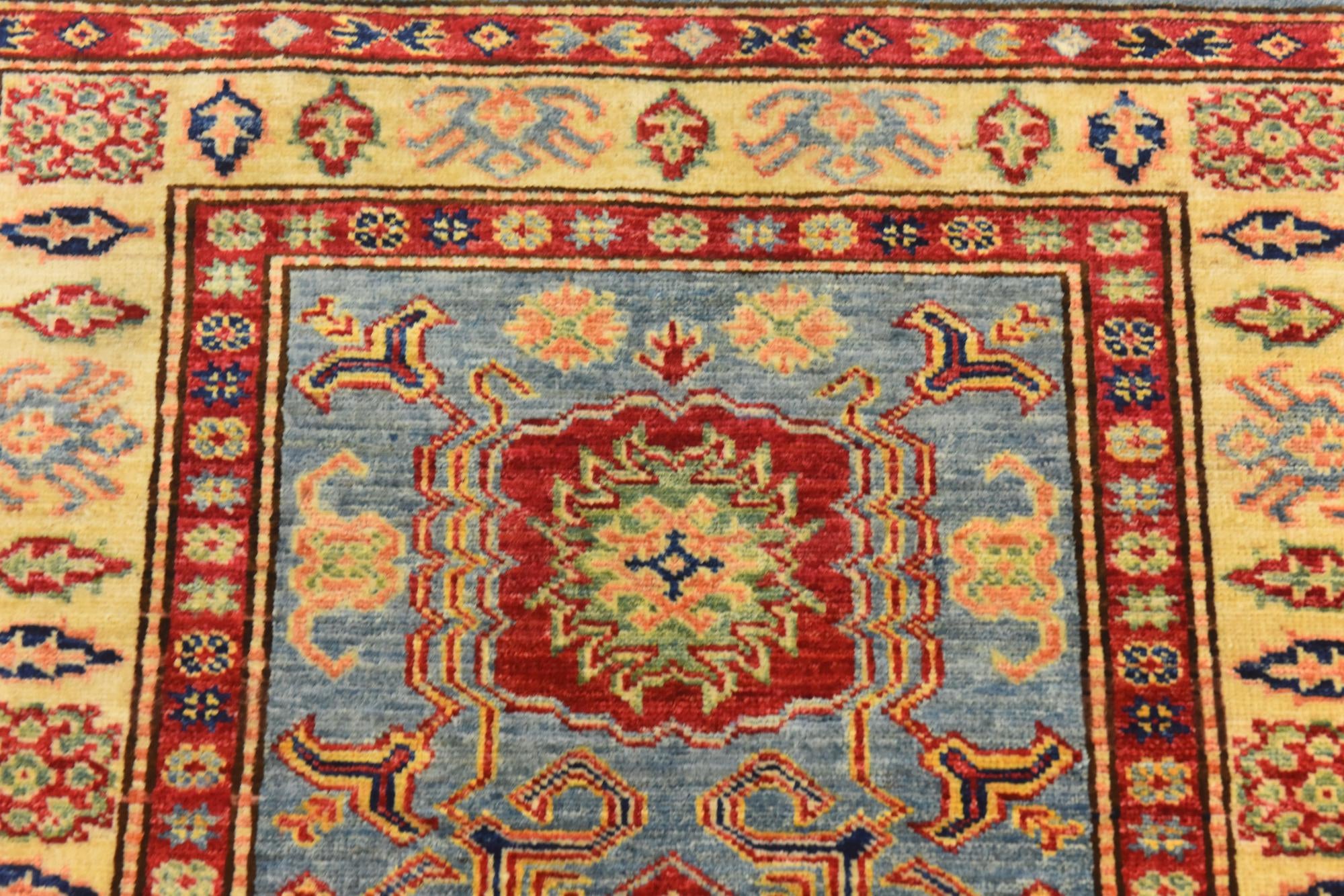 2' 8 x 4' Hand Knotted Kazak Oriental Rug