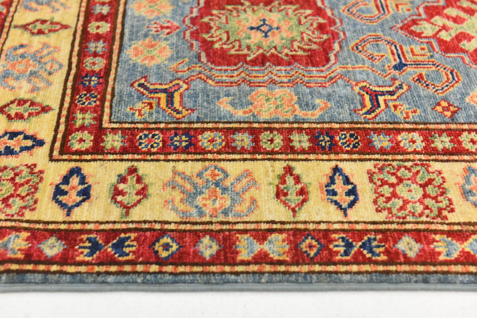 2' 8 x 4' Hand Knotted Kazak Oriental Rug
