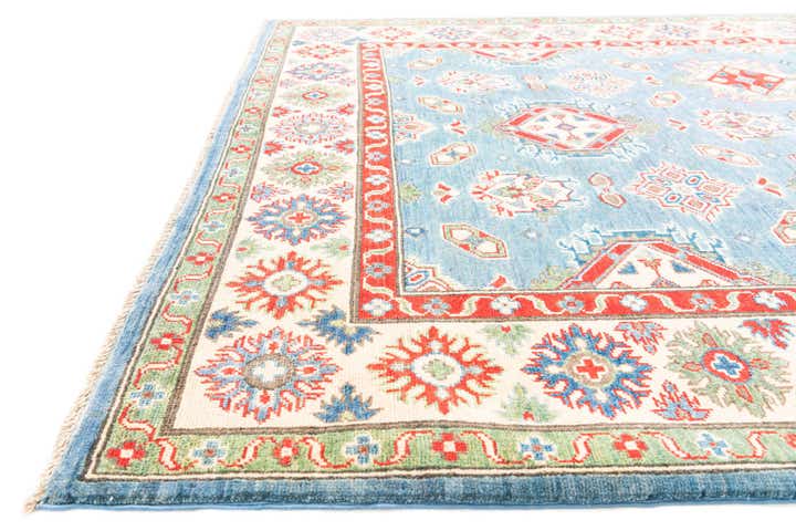 5' 7 x 7' 9 Hand Knotted Kazak Rug
