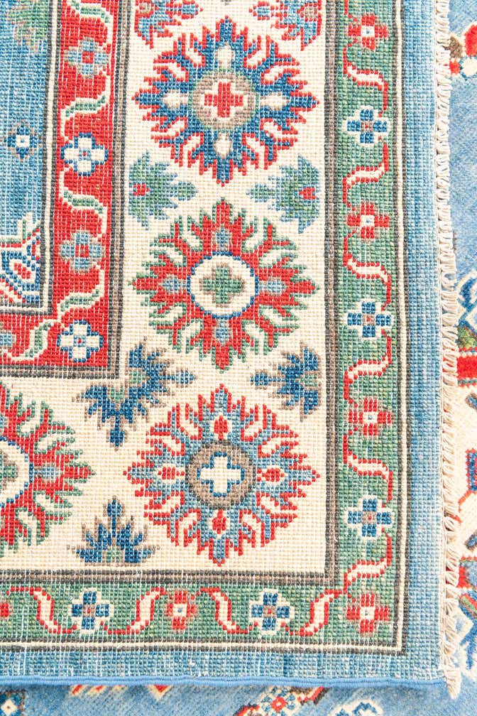 5' 7 x 7' 9 Hand Knotted Kazak Rug