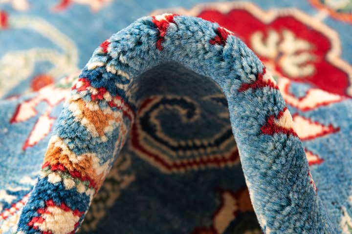 5' x 6' 9 Hand Knotted Kazak Rug