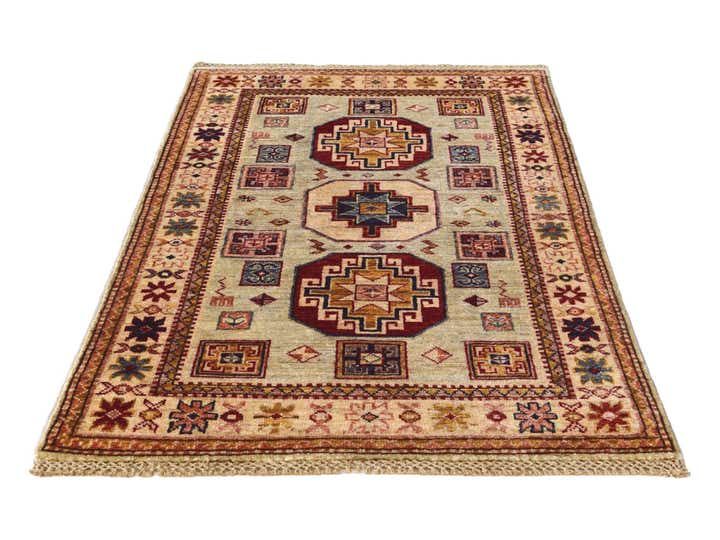 2' 7 x 4' 2 Hand Knotted Kazak Rug