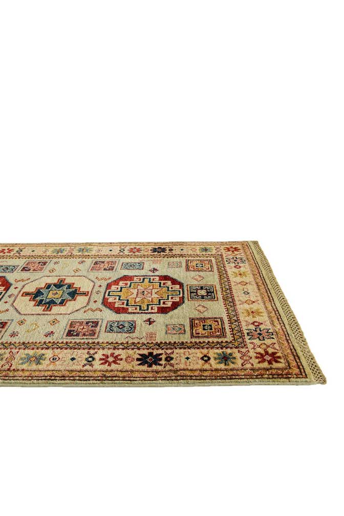 2' 7 x 4' 2 Hand Knotted Kazak Rug