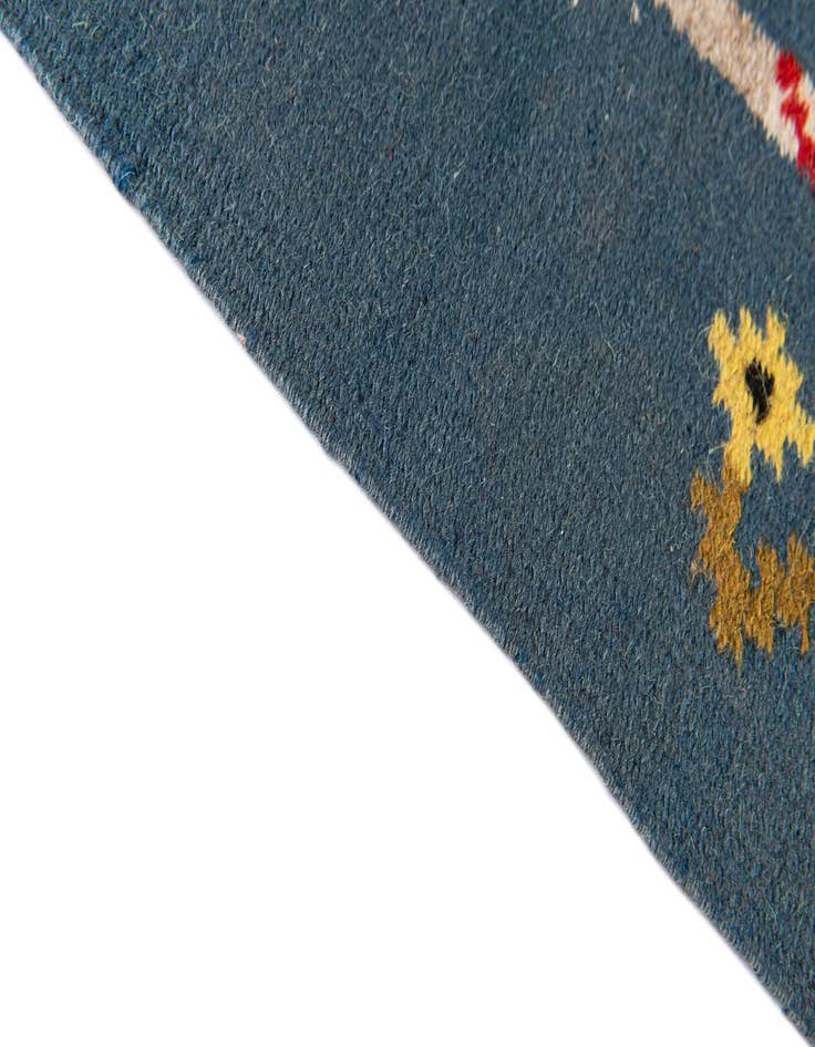 Detail image of 1' 4 x 1' 7  Hand Woven Kilim Dhurrie Wool Rug