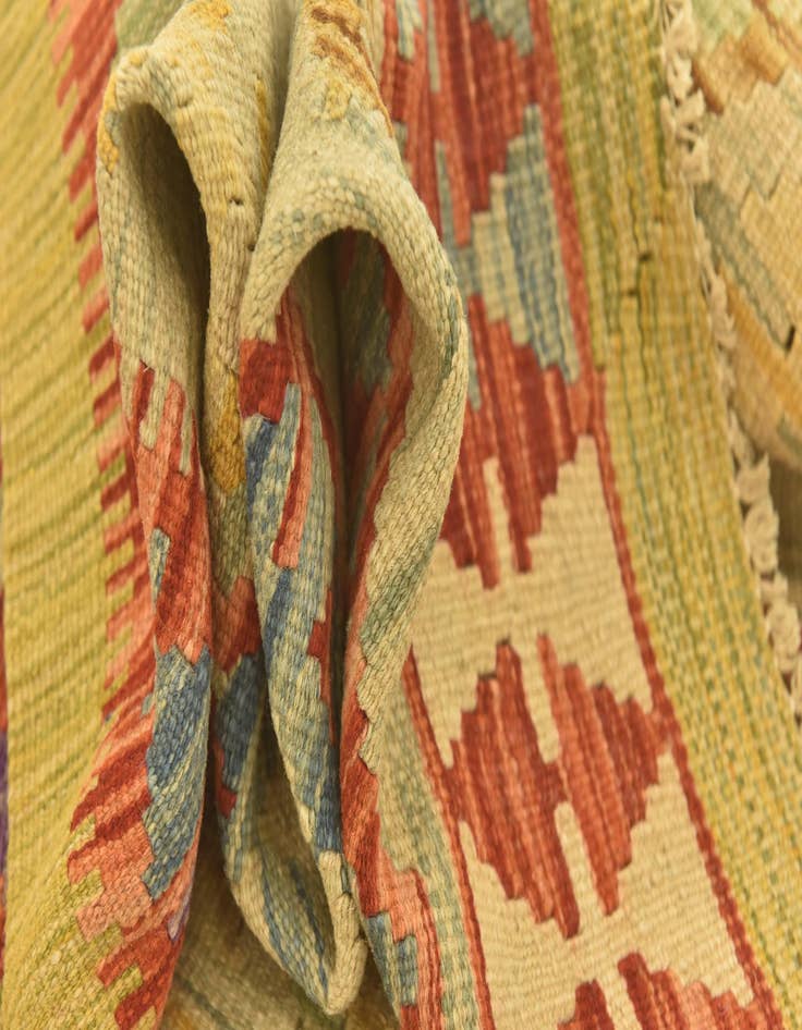Detail image of 3' 2 x 4' 10  Hand Woven Kilim Maymana Wool Rug