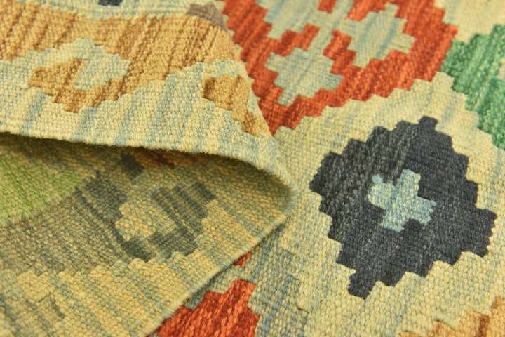 3' 3 x 5' Hand Woven Kilim Maymana Wool Rug