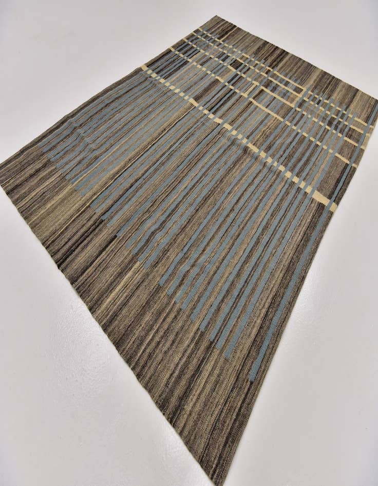 Detail image of 5' 8 x 8'  Hand Woven Kilim Modern Wool Rug