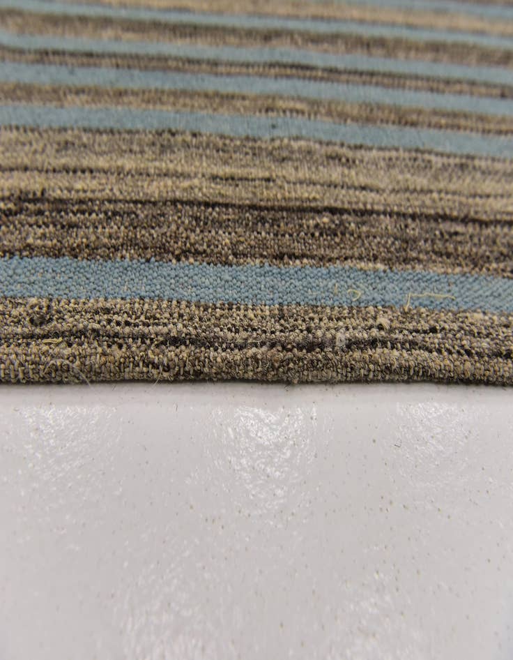 Detail image of 5' 8 x 8'  Hand Woven Kilim Modern Wool Rug