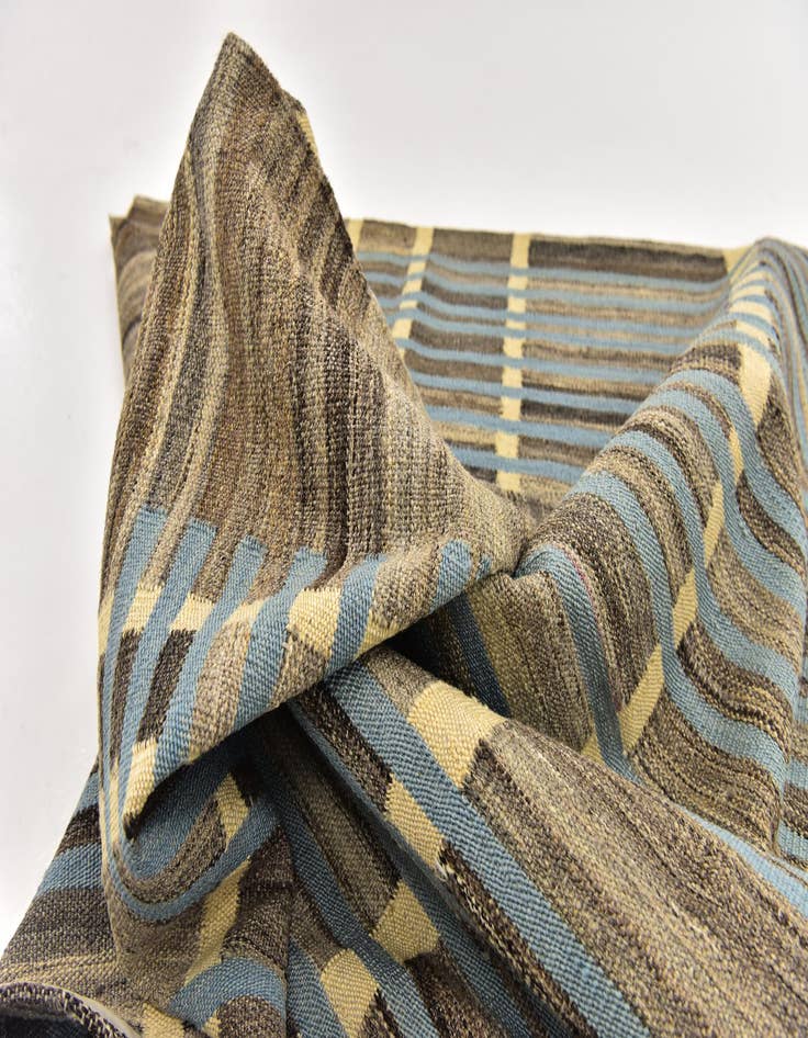 Detail image of 5' 8 x 8' 3  Hand Woven Kilim Modern Wool Rug