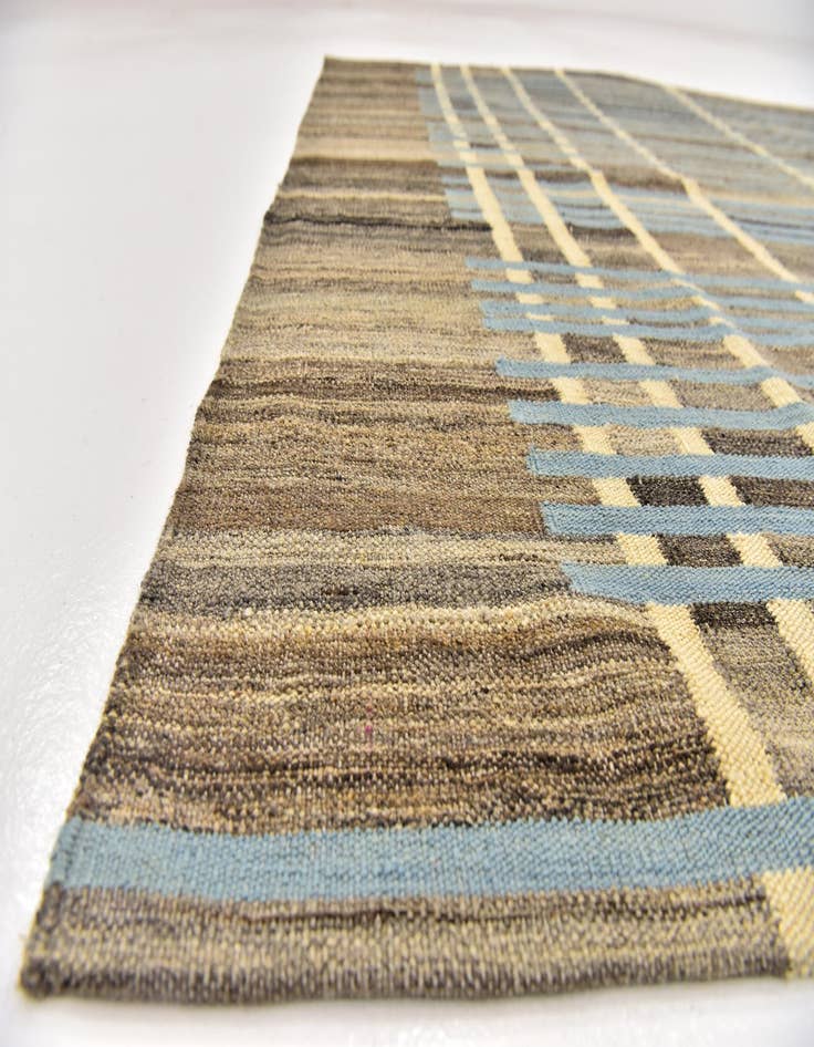 Detail image of 5' 8 x 8' 3  Hand Woven Kilim Modern Wool Rug