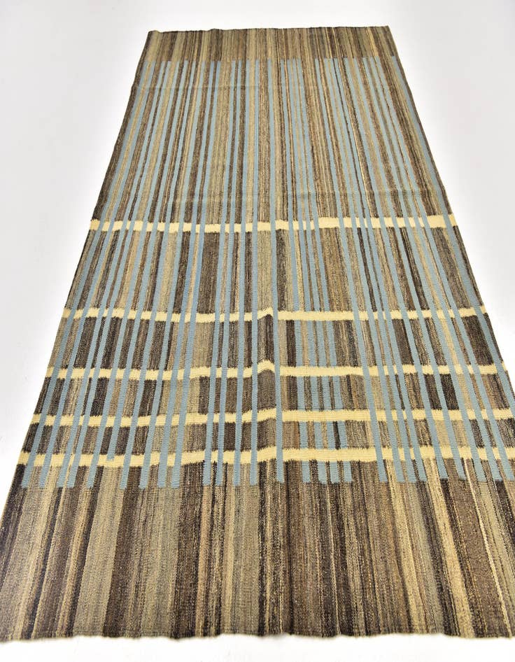 Detail image of 5' 5 x 8' 2  Hand Woven Kilim Modern Wool Rug