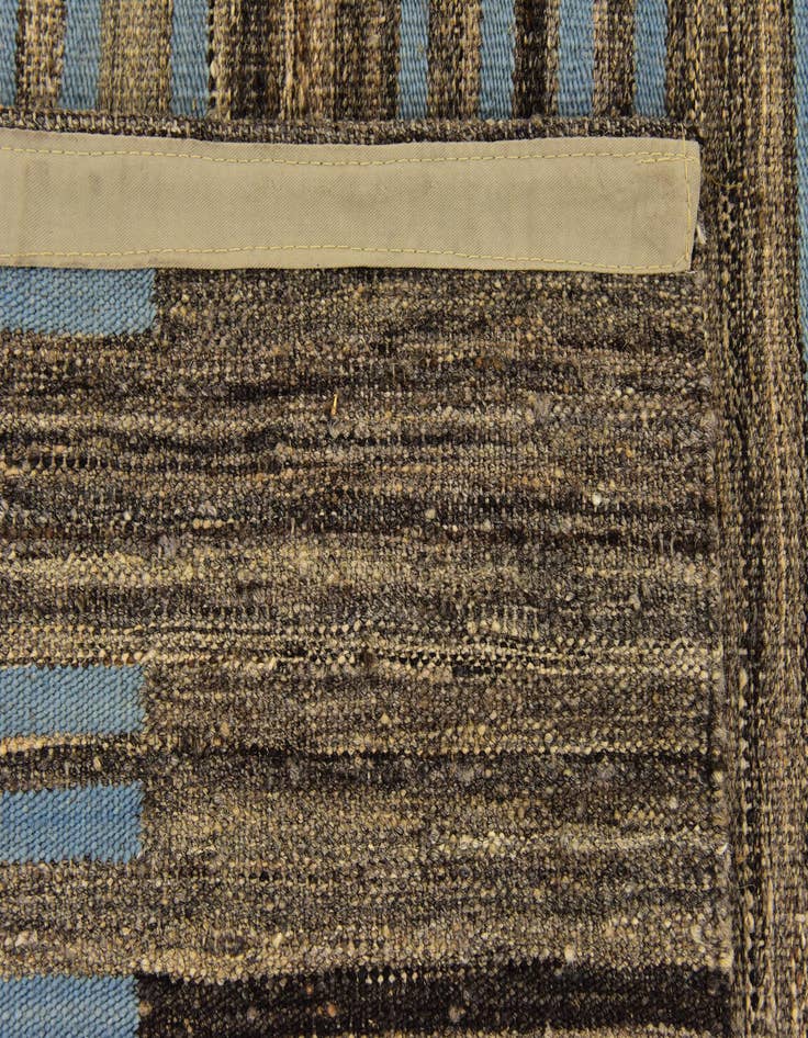 Detail image of 5' 9 x 8'  Hand Woven Kilim Modern Wool Rug