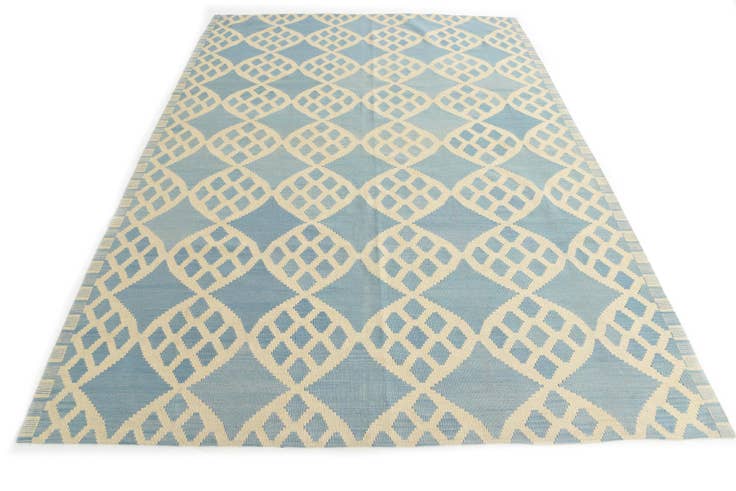 Detail image of 7' 1 x 9' 8 Hand Woven Kilim Modern Wool Rug