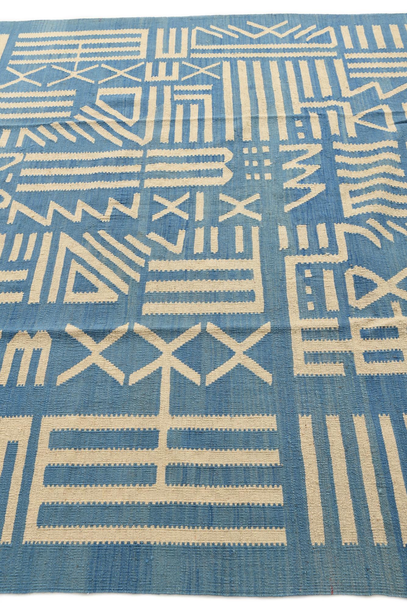 6' 11 x 9' 7 Hand Woven Kilim Modern Wool Rug