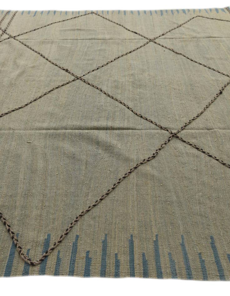 Detail image of 8' 5 x 9' 7  Hand Woven Kilim Modern Wool Rug
