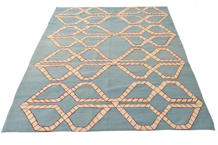 Detail image of 5' 4 x 6' 4 Hand Woven Kilim Modern Wool Rug