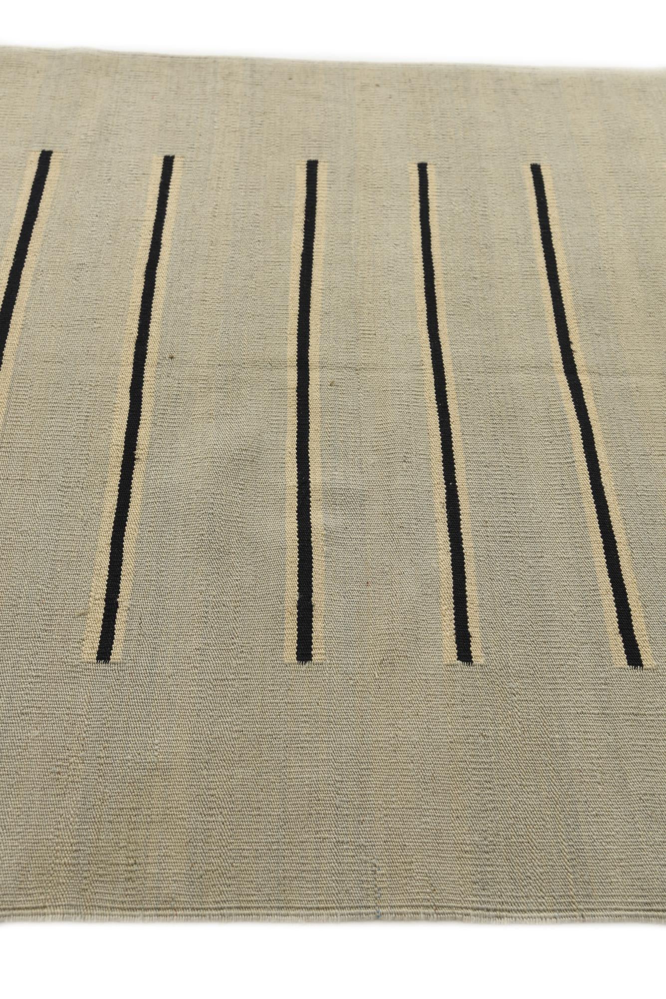 4' x 6' Hand Woven Kilim Modern Wool Rug