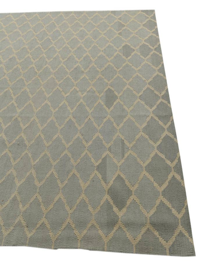 Detail image of 6' x 7' 10  Hand Woven Kilim Modern Wool Rug