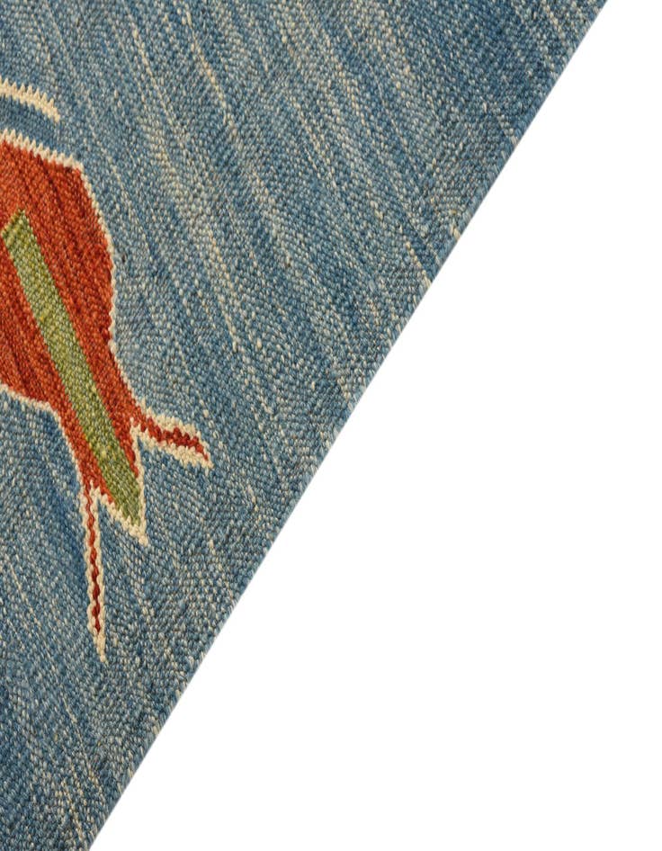 Detail image of 6' 5 x 9' 8  Hand Woven Kilim Modern Wool Rug