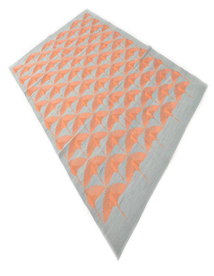 Detail image of 6' 6 x 9' 7  Hand Woven Kilim Modern Wool Rug