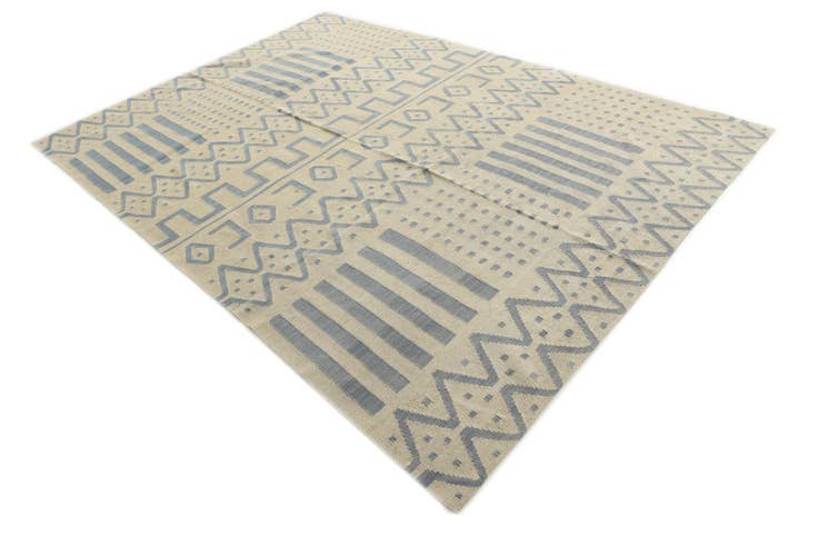 Detail image of 7' x 9' 9 Hand Woven Kilim Modern Wool Rug
