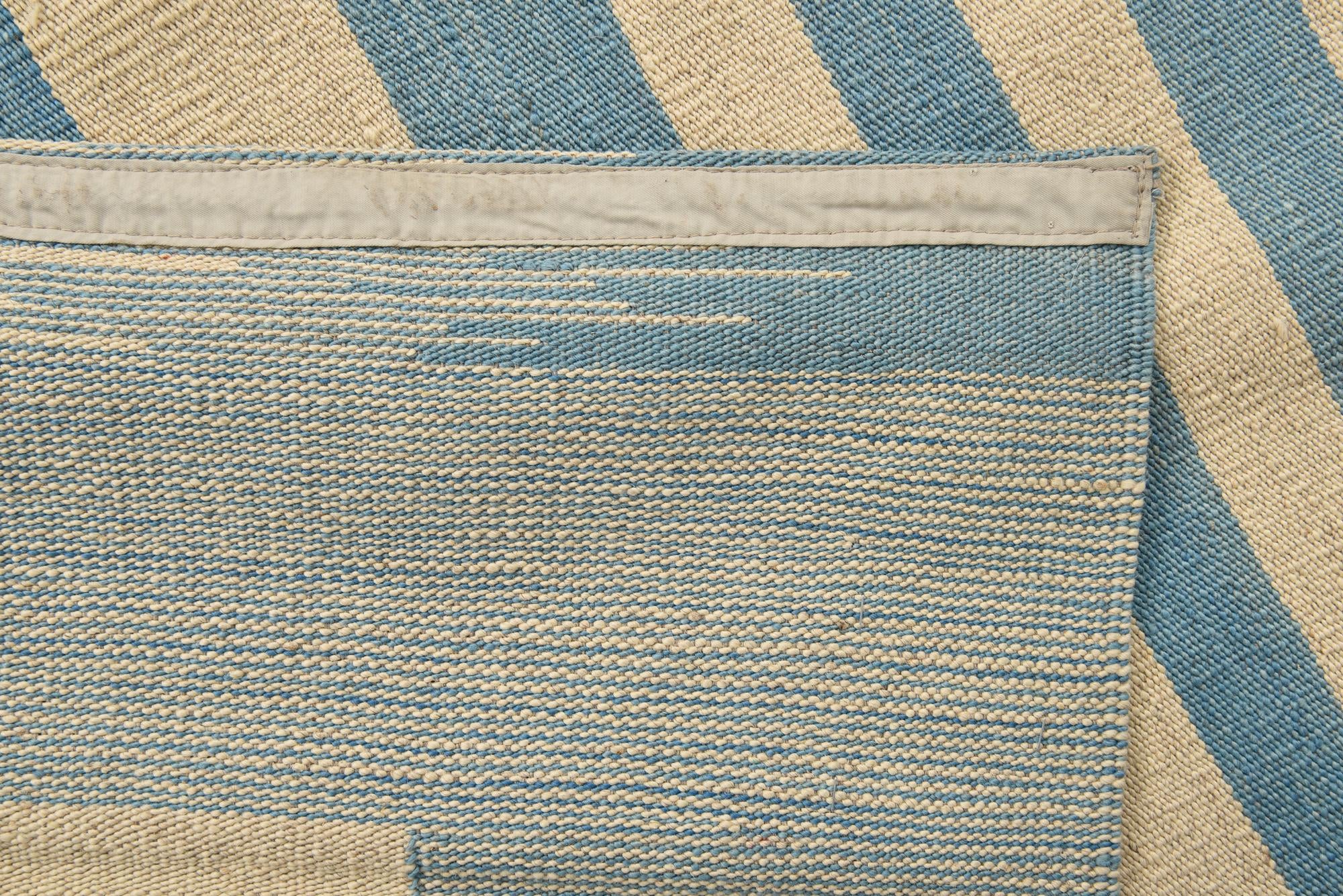 5' 9 x 7' 7 Hand Woven Kilim Modern Wool Rug
