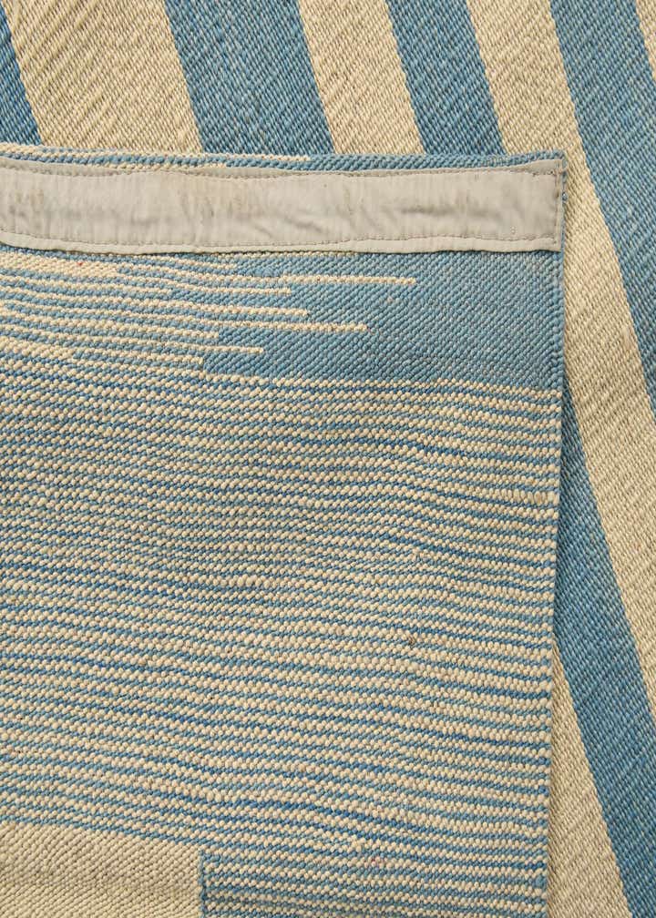 5' 9 x 7' 7 Hand Woven Kilim Modern Wool Rug