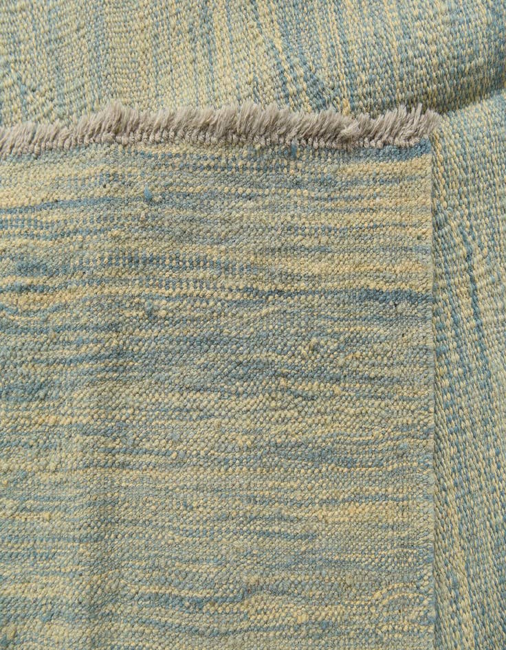 Detail image of 4' 2 x 6' 5  Hand Woven Kilim Modern Wool Rug