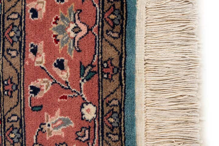 5' 1 x 8' 4 Hand Knotted Lahour Wool Rug