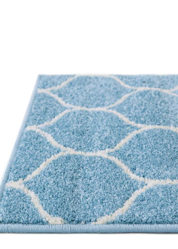 7' 10 x 10' Lattice Frieze Rug