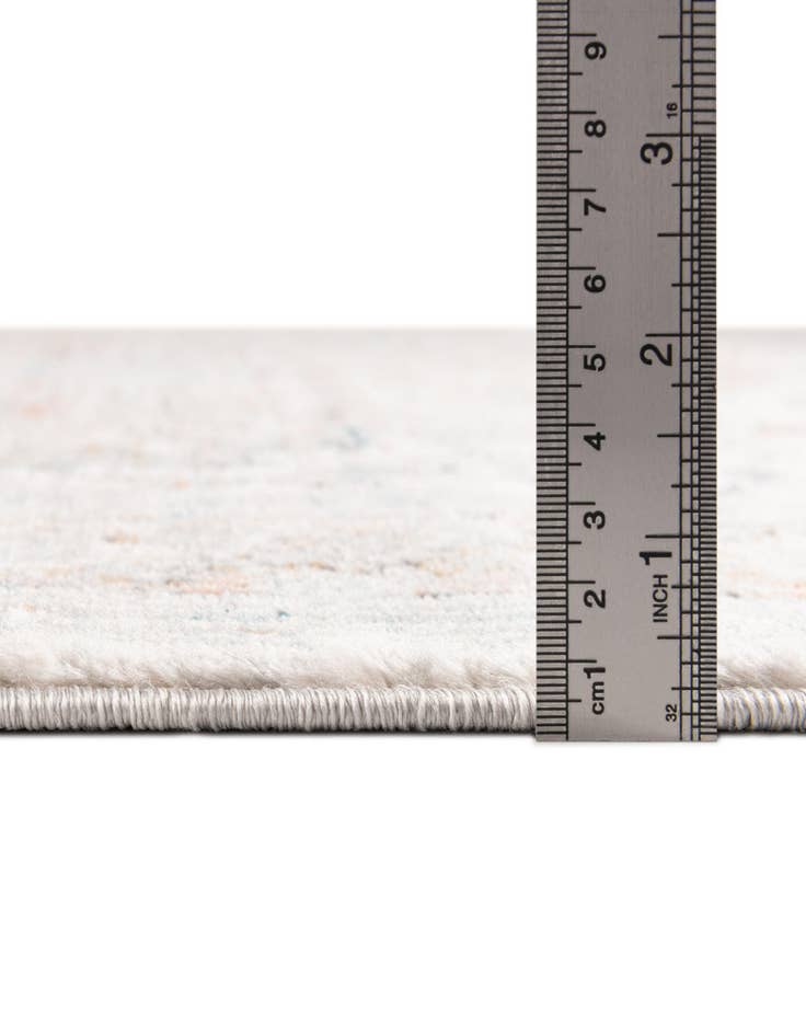 Detail image of 5' 3 x 7' Leipzig Rug