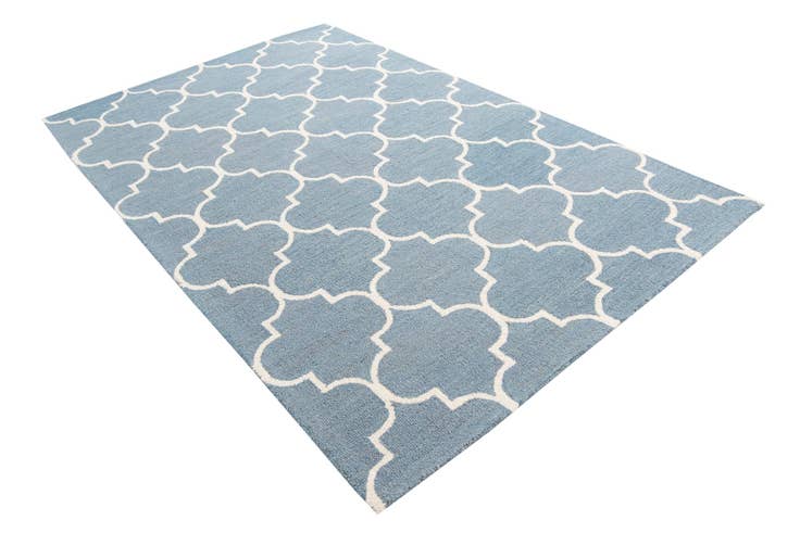 Detail image of 5' x 8' Luna Rug