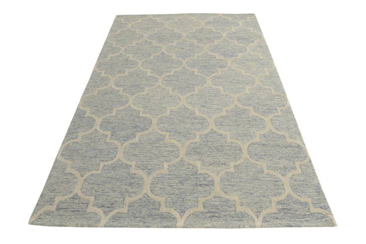 Detail image of 5' x 8' Luna Rug