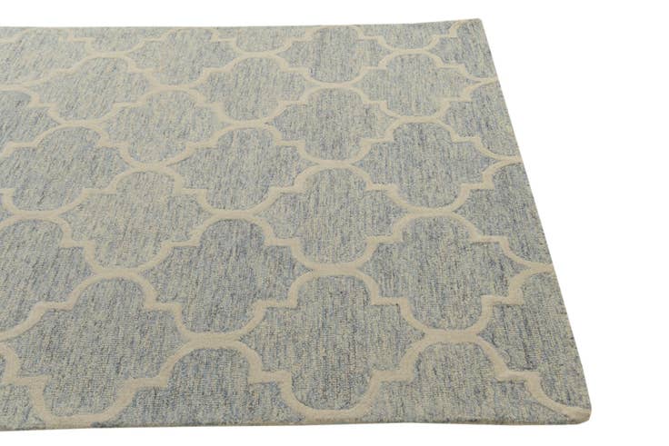 Detail image of 5' x 8' Luna Rug