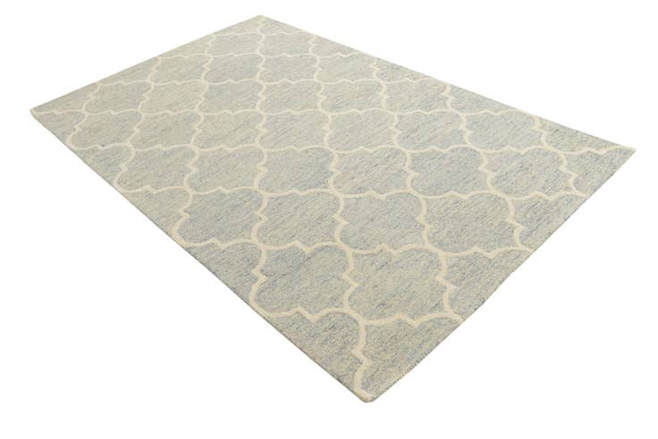 Detail image of 5' x 8' Luna Rug