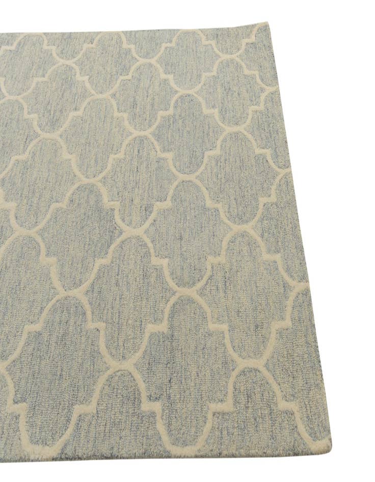 Detail image of 5' x 8' Luna Rug