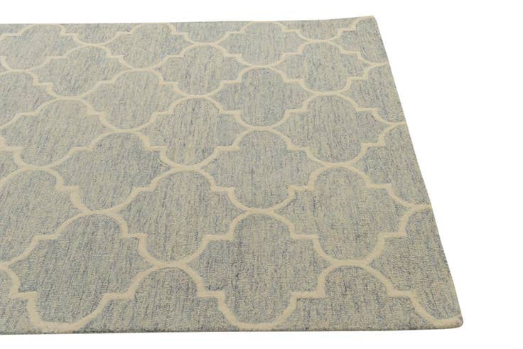 Detail image of 5' x 8' Luna Rug