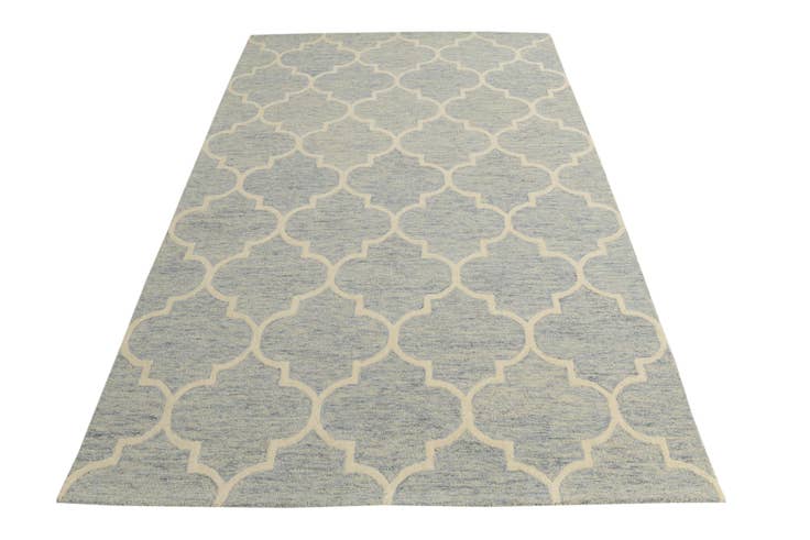 Detail image of 5' 1 x 8' Luna Rug