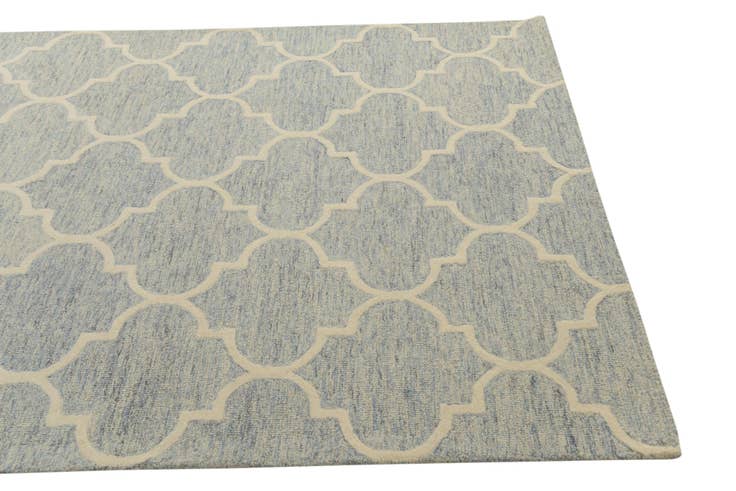 Detail image of 5' 1 x 8' Luna Rug