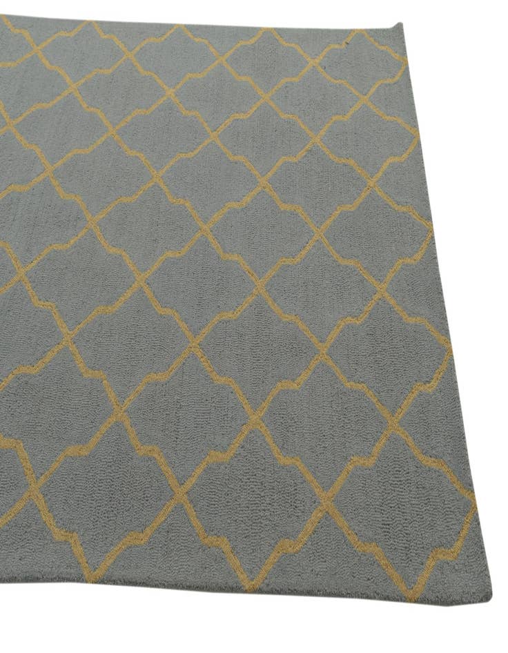 Detail image of 5' x 8' Luna Wool Rug