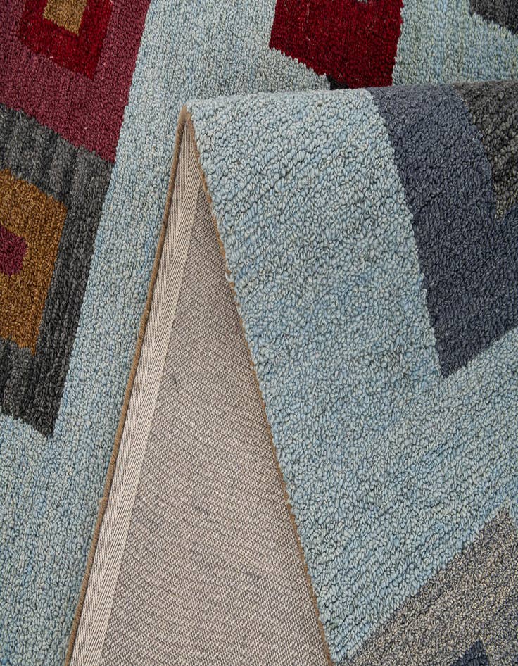 Detail image of 8' x 10' Luna Wool Rug