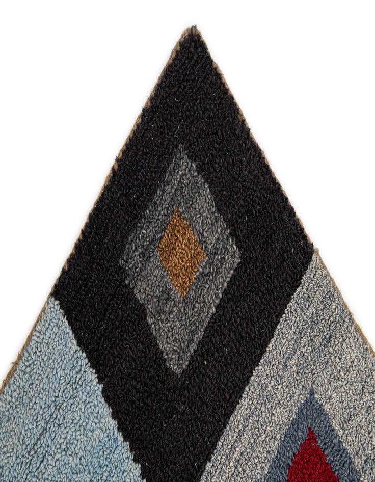 Detail image of 8' x 10' Luna Wool Rug