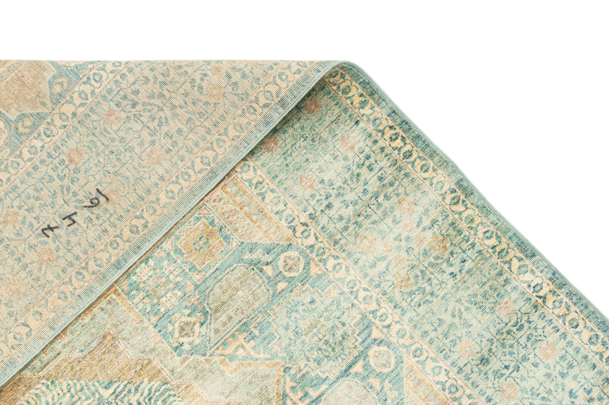 5' 7 x 7' 11 Hand Knotted Mamluk Rug