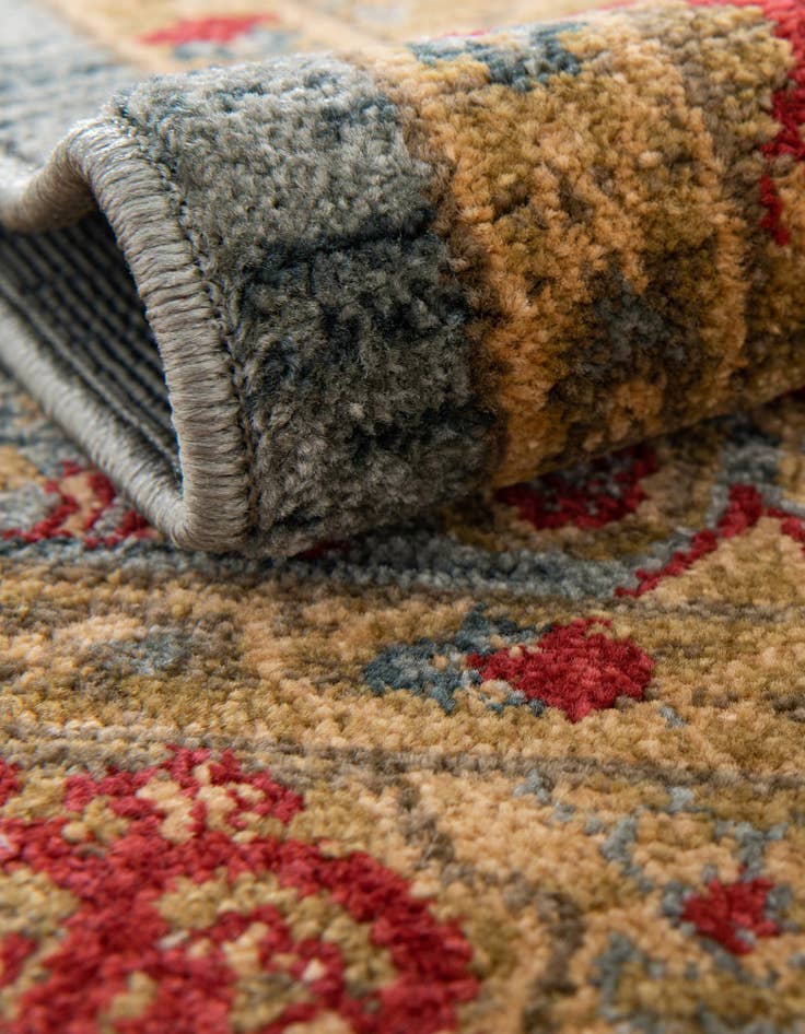 Detail image of 8' x 11' Mamluk Rug