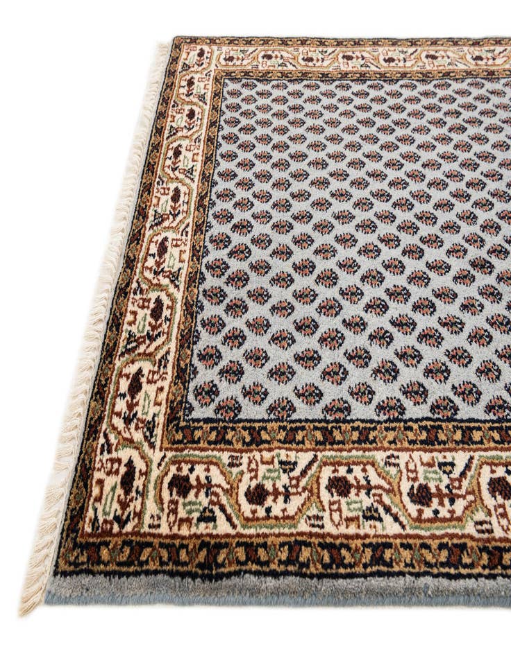 Detail image of 3' 1 x 5' 5 Hand Knotted Mir Wool Rug