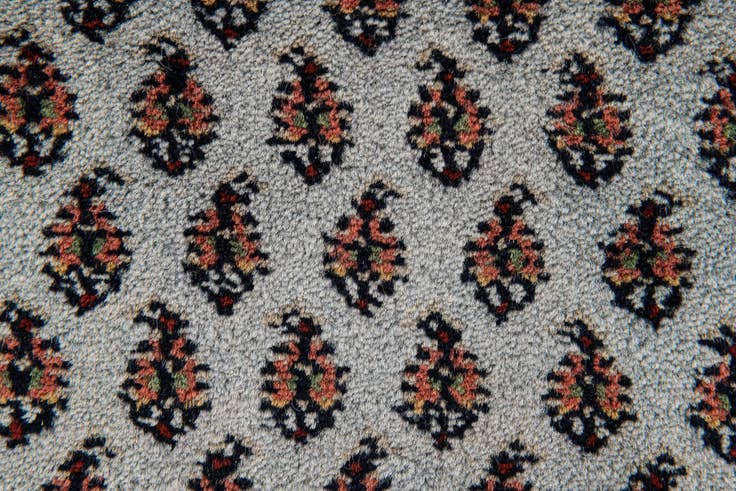 Detail image of 3' 1 x 5' 5 Hand Knotted Mir Wool Rug