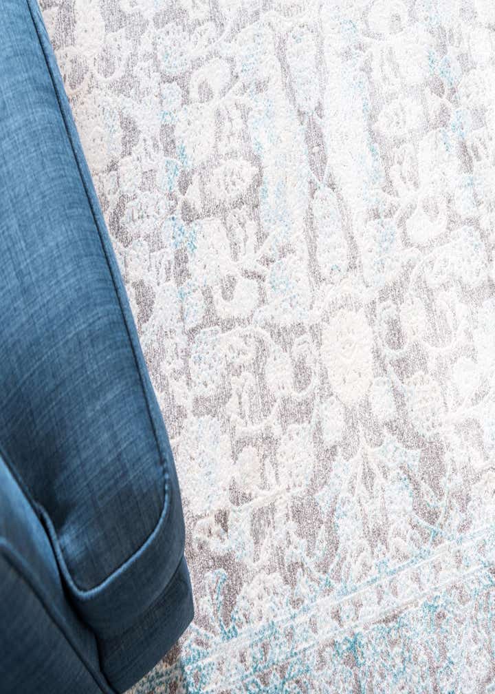 7' x 10' Modern Classical Rug