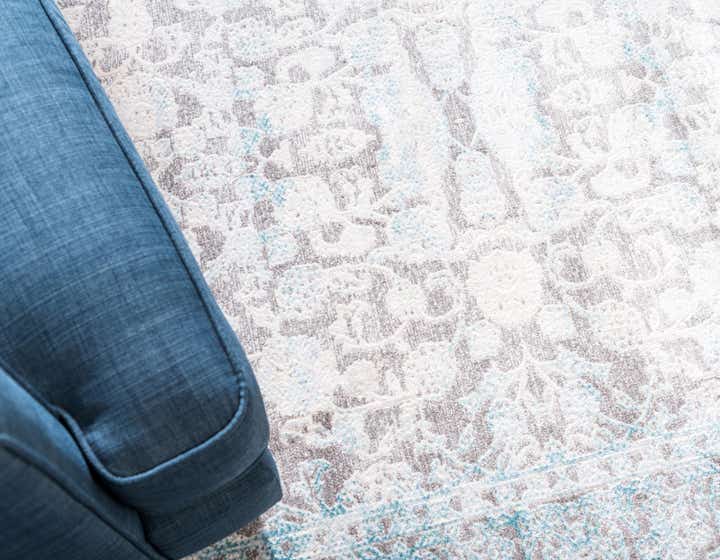 7' x 10' Modern Classical Rug