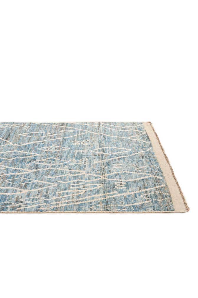 5' 7 x 8' 2 Hand Knotted Moroccan Wool Rug